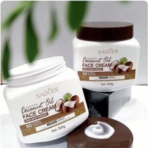 Увлажняющий крем на кокосовом масле Sadoer Coconut Oil Face Cream