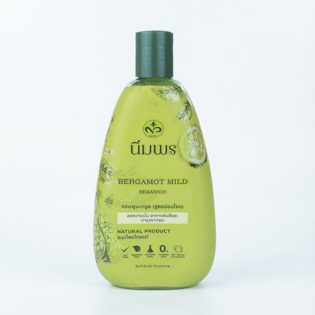 Шампунь с Бергамотом для жирной кожи головы Nimporn Bergamot Herbal Mild Shampoo (AI main) Шампунь с Бергамотом для жирной кожи головы Nimporn Bergamot Herbal Mild Shampoo — изображение 1