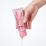 Гель для умывания с Ниацинамидом для сужения пор и чистой кожи Glad2Glow Niacinamide Serum Face Wash Cleanser — изображение 4